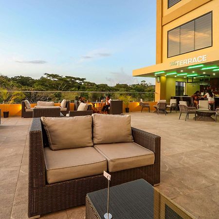 Comfort Inn & Suites Tobago Signal Hill Zewnętrze zdjęcie