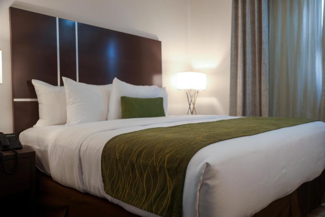 Comfort Inn & Suites Tobago Signal Hill Zewnętrze zdjęcie